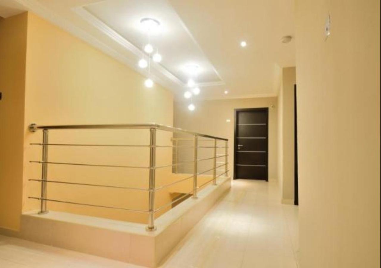 Villa Thirty Three Lagos Exterior photo
